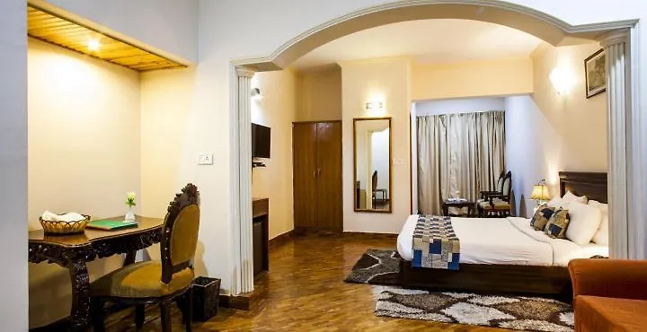The Naldehra Hotel Shimla 3*,